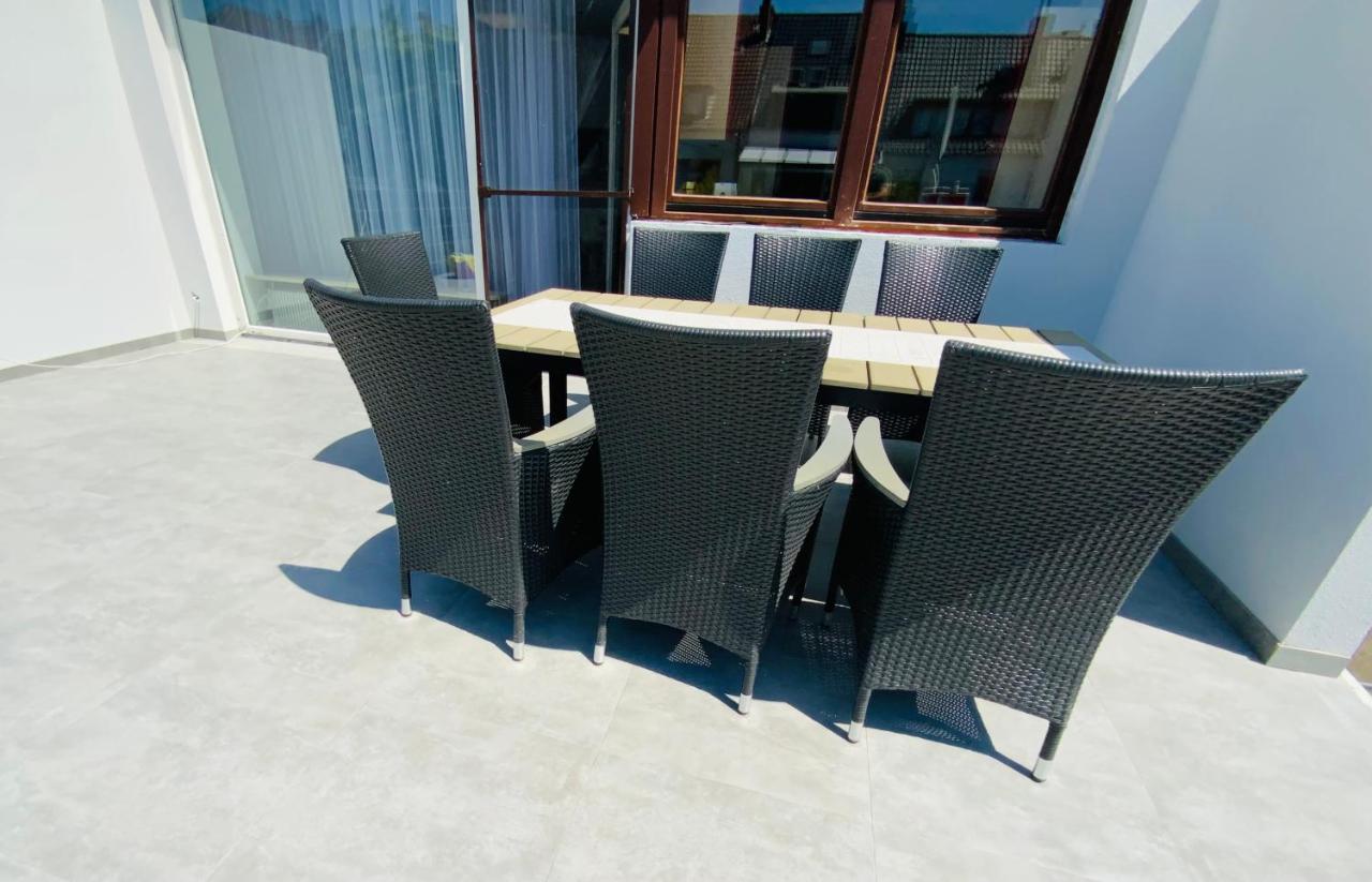 Sehr Schoenes Haus Mit Terasse Naehe Duesseldorf Apartamento Krefeld Exterior foto
